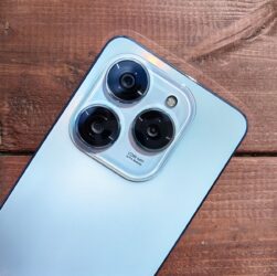200-megapixel cameras